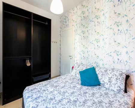 Via Gardone, Milan, Lombardy 20139 - Photo 2