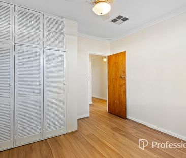 Charming home on Corner block in ideal location!!! - Photo 4