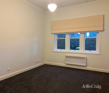 9 Severn Street, Yarraville VIC 3013 - House For Rent | Domain - Photo 1