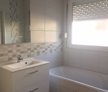 Location Appartement 3 pièces 76m² - Photo 6