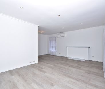 28 Clive Street, Springvale VIC 3171 - House For Rent | Domain - Photo 4