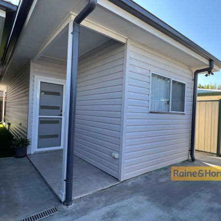 MODERN ONE BEDROOM CABIN - Photo 4