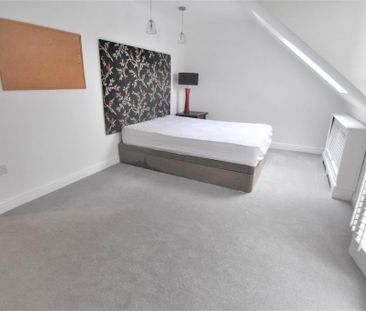 5 bedroom detached house to rent - Photo 5