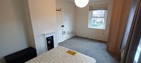 House to rent in Dublin, Brian Rd - Photo 5