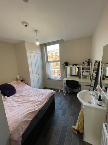 Flat 3 - 11 India Street, Belfast, BT7 1LJ - Photo 3