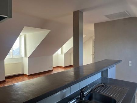 Location Appartement 3 pièces 86m² NANTES 44000 - Photo 3