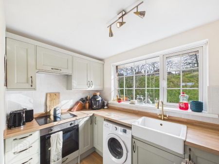 46a Strathearn Court, Holywood, BT18 9NR - Photo 3