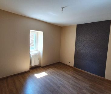 Location Appartement 3 pièces 66m² PRIVAS 07000 - Photo 5