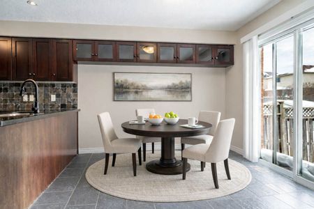 For Lease - 19 Henderson Drive, Guelph, Ontario - Photo 3