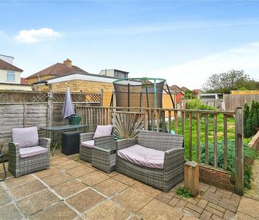 3 bedroom detached house to rent - Photo 5