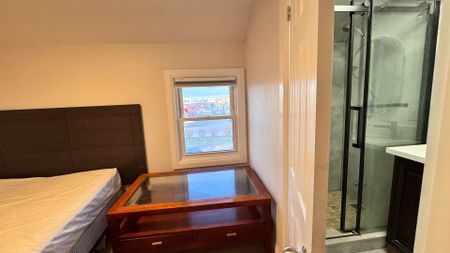 For Lease - 5731 Stanley Avenue Unit# Unit C, Niagara Falls, Ontario - Photo 3