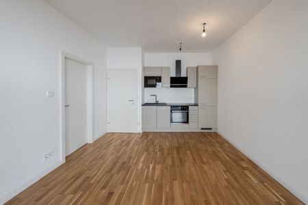 Barrierefreie Gartenwohnung mit Terrasse und Tiefgaragenparkplatz - Photo 3