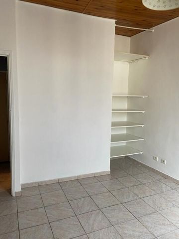 maison 2 pièces MARSEILLE 9EME 450 euros - Photo 4