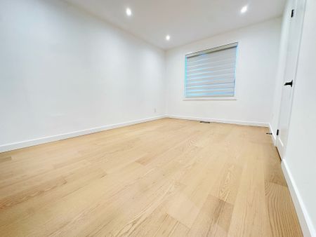 For Lease - 36 Rockport Crescent Unit# Main, Richmond Hill, Ontario - Photo 5