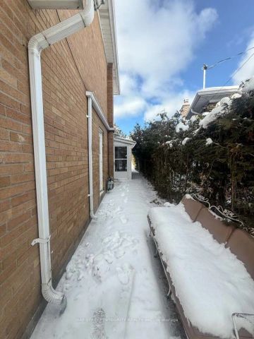 130 Kingslake Road #Lower - Photo 5