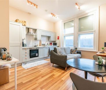 2 bedroom apartment to rent - Photo 6