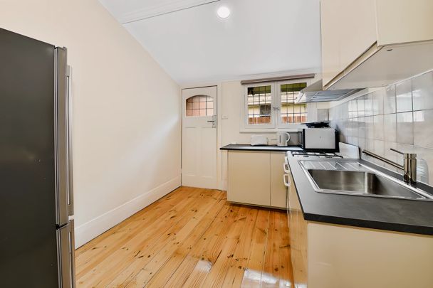 209 Brunswick Road, Melbourne - Photo 1