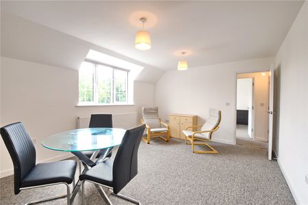 Brookfield, Filton - Photo 2