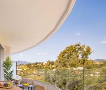 Luxury Apartment for rent in Nueva Andalucia, Spain - Photo 6