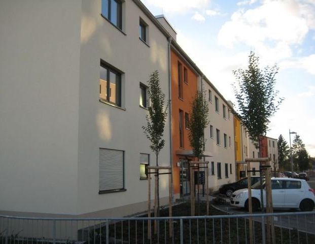 2-Zimmer-Wohnung mit Balkon in Toplage - Photo 1