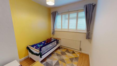 3 bedroom semi-detached house to rent - Photo 4