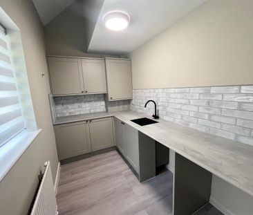 4 bedroom detached house to rent - Photo 1