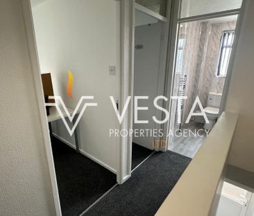 Leam Green - Photo 4