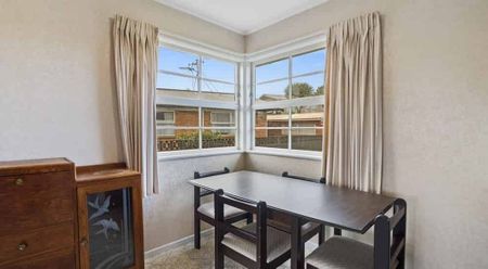 Cute Home With Character - Photo 3