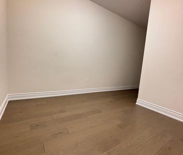 For Lease - 24 Cafaro Lane, Markham, Ontario - Photo 2