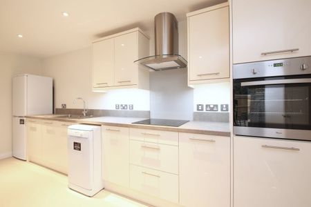 Meadow Court, Oxford - Photo 4