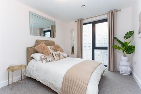 2 bedroom flat to rent - Photo 3