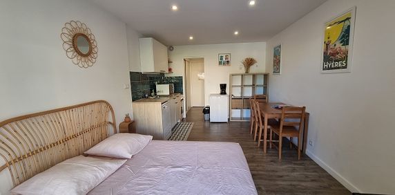 Location Appartement 1 pièce 23m² - Photo 2