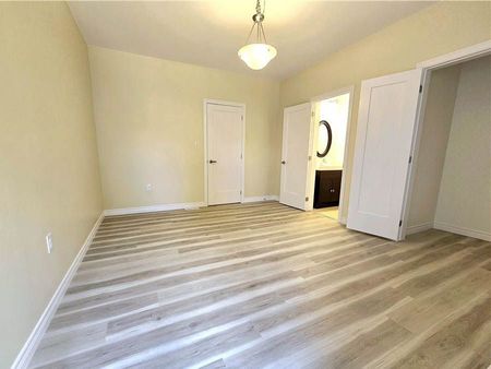 For Lease - 289 Chatham Street Unit# A, Brantford, Ontario - Photo 5