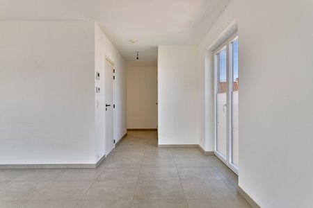 Modern, energiezuinig 2 slaapkamer appartement TE HUUR in hartje Wielsbeke! - Foto 3