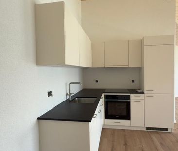 Moderne 4-Zimmer-Wohnung mit Seeblick in Aeschlen ob Gunten - Foto 3