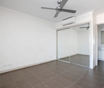 504/3-5 Gibbs Street, Southport, Qld 4215 - Photo 6