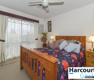 31 Toner Crescent, Evanston Park SA 5116 - Photo 6