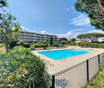 Location Appartement 2 pièces Meublé 25m² ANTIBES 06600 - Photo 6