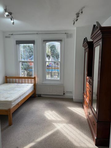 3 Bed Flat, Nightingale Road, E5 - Photo 5