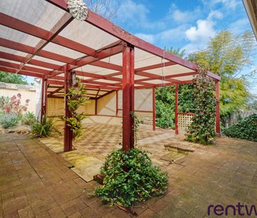 YOUR PERFECT FAMILY ENTERTAINER - Photo 6