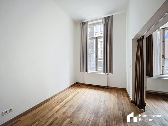 FOR SALE: Charming flat in the heart of Bruss - Photo 1