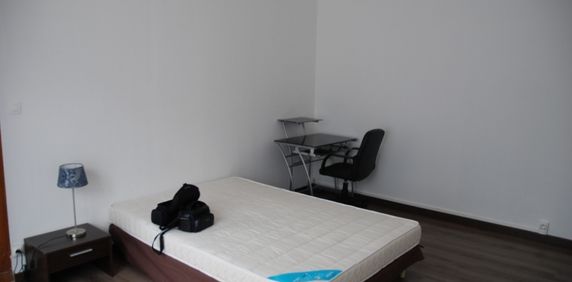 FAUBOURG DE BETHUNE Colocation 4 chambres à Douai - Photo 2