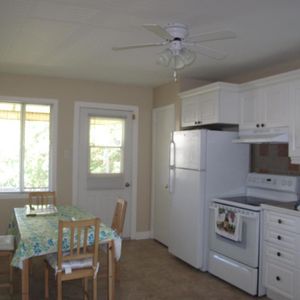 Très beau 4 1/2 près de TOUT et TRANQUILLE !!! - Photo 2