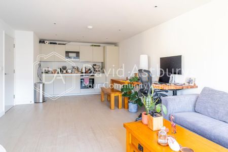 1 bedroom flat to rent - Photo 2