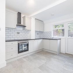 Edward Road, Canterbury, CT1 1UH, Kent - Photo 2