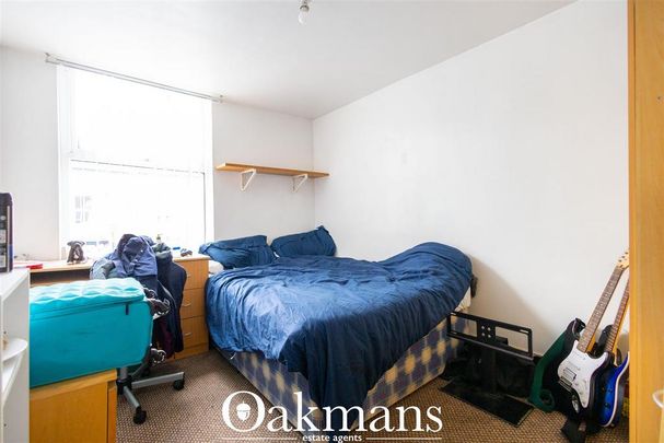 6 bedroom house to rent - Photo 1