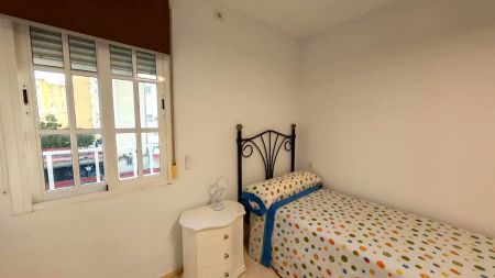 Piso de alquiler en Puerto de Piqueras, Juan XXIII - Rochelambert - Photo 3