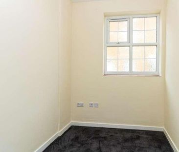 Priory Street, Newport Pagnell, MK16 - Photo 4