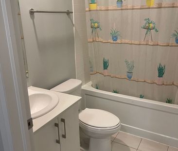 For Lease - 402 The East Mall N/A Unit# 119, Toronto, Ontario - Photo 4