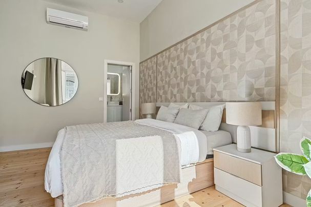 Rua Nova do Almada, Lisbon, Lisbon 1200-289 - Photo 1